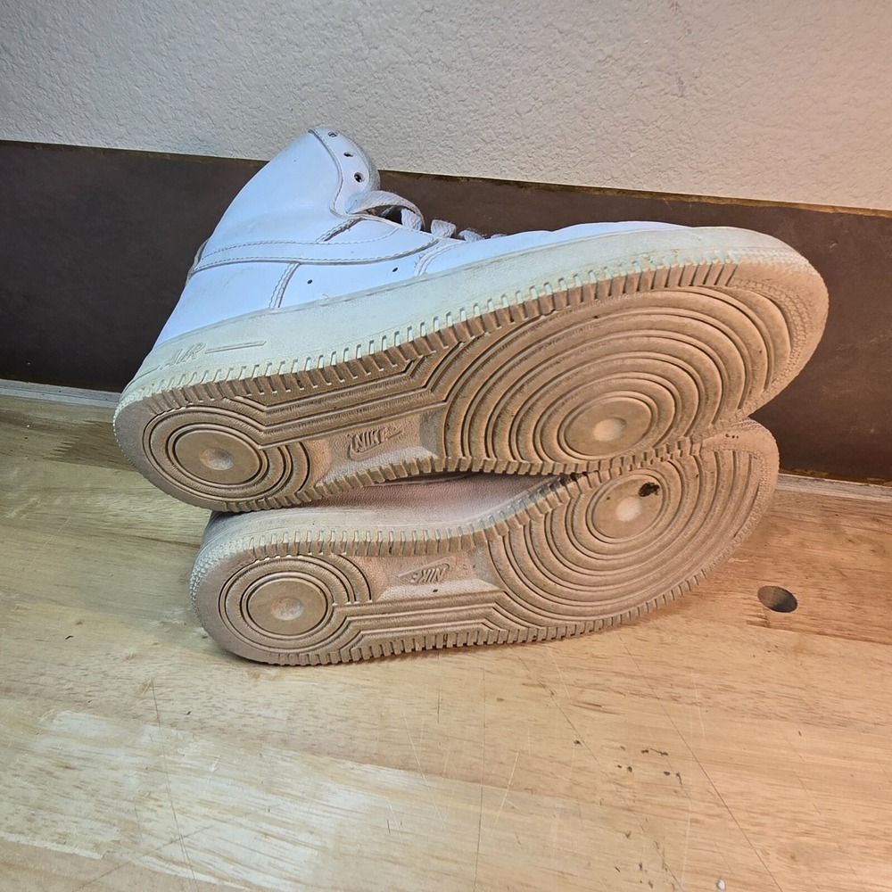 Nike Air Force 1 Triple White High Top Shoes 315121-115 Men's Size 8 - Picture 5 of 6